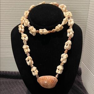 Elegant Shell Necklace 14.5” Drop